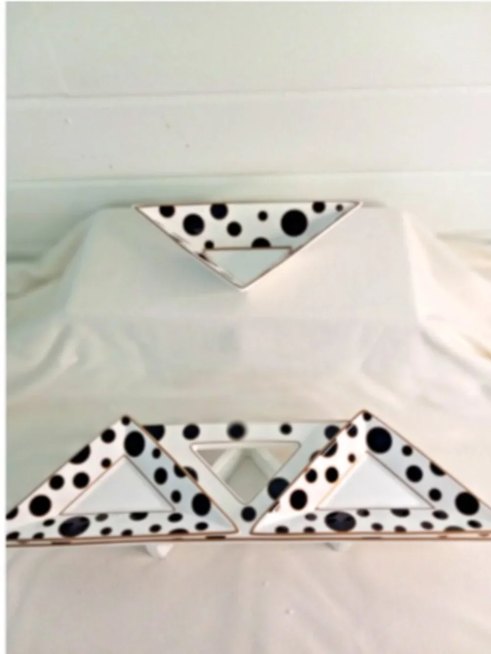 Triangle Divided Serving Tray Set of 3 w/ Stand Black White Polka Dot Porlien